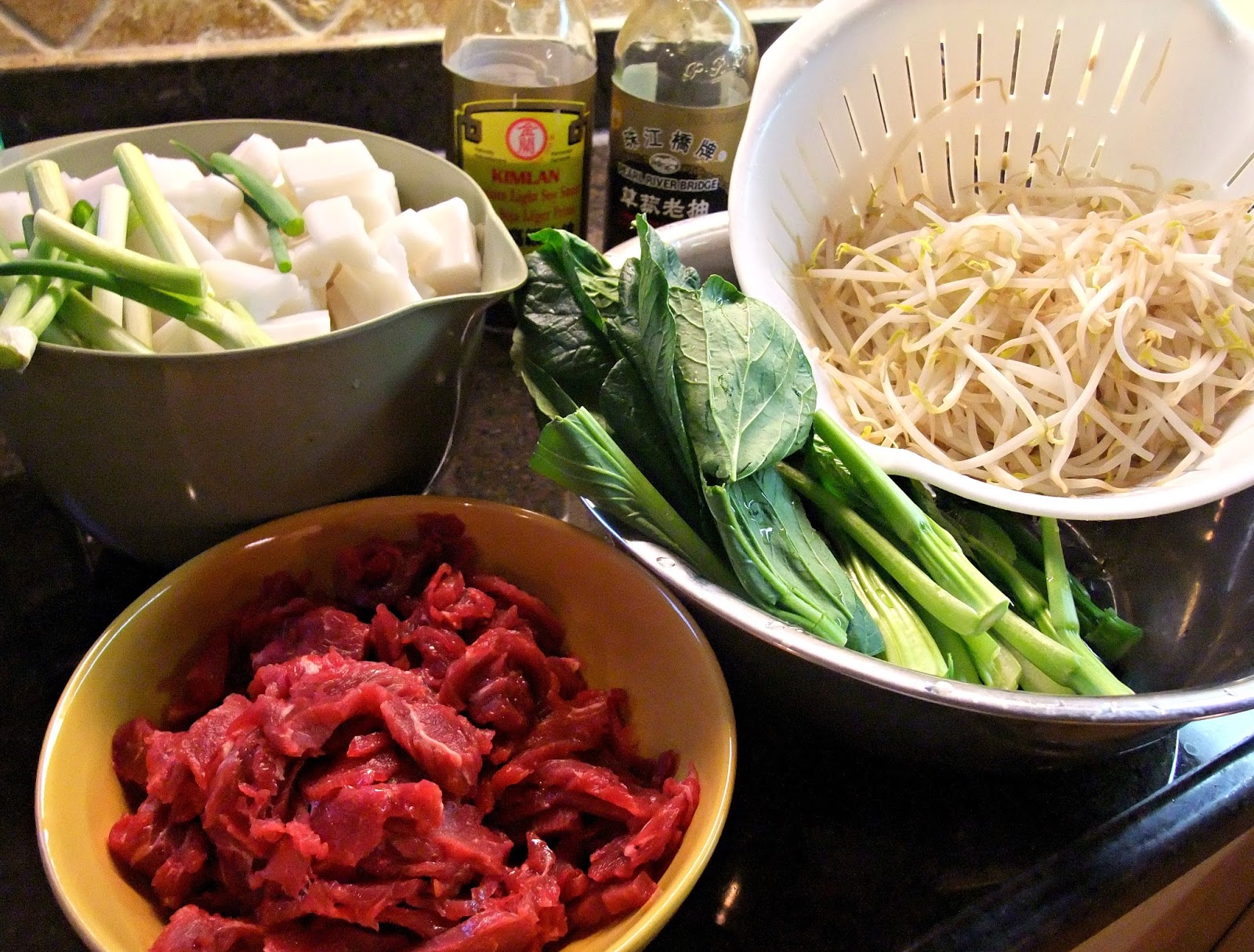 Susan's SavourIt! Beef and Soy Sauce Rice Rolls StirFry...