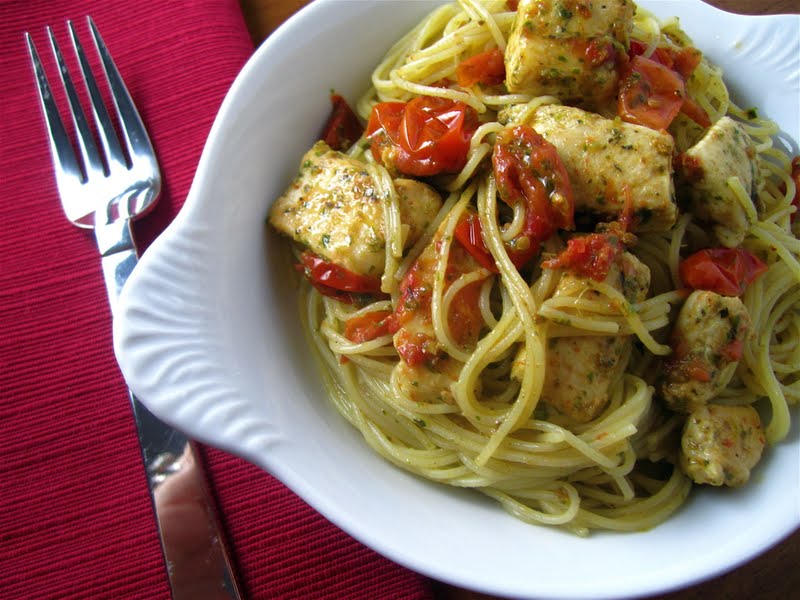 Stephanie Cooks Slow Roasted Tomato Pesto Pasta