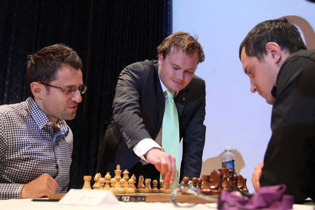 CHESS NEWS BLOG: : World Chess Cup 2013 Round 1: Top Seeds  Win; Some 'Surprises' Otherwise