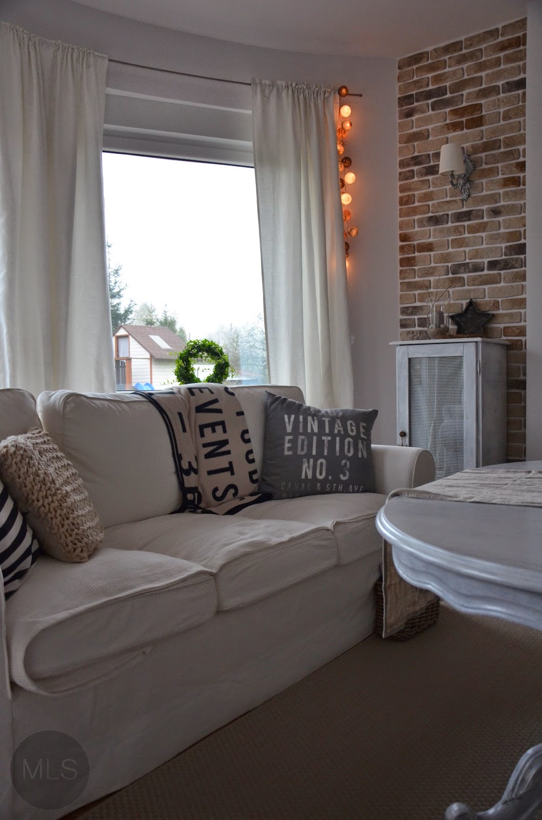 MLS.blog blog lifestylowy, wnętrza, inspiracje, DIY Cotton Ball Lights