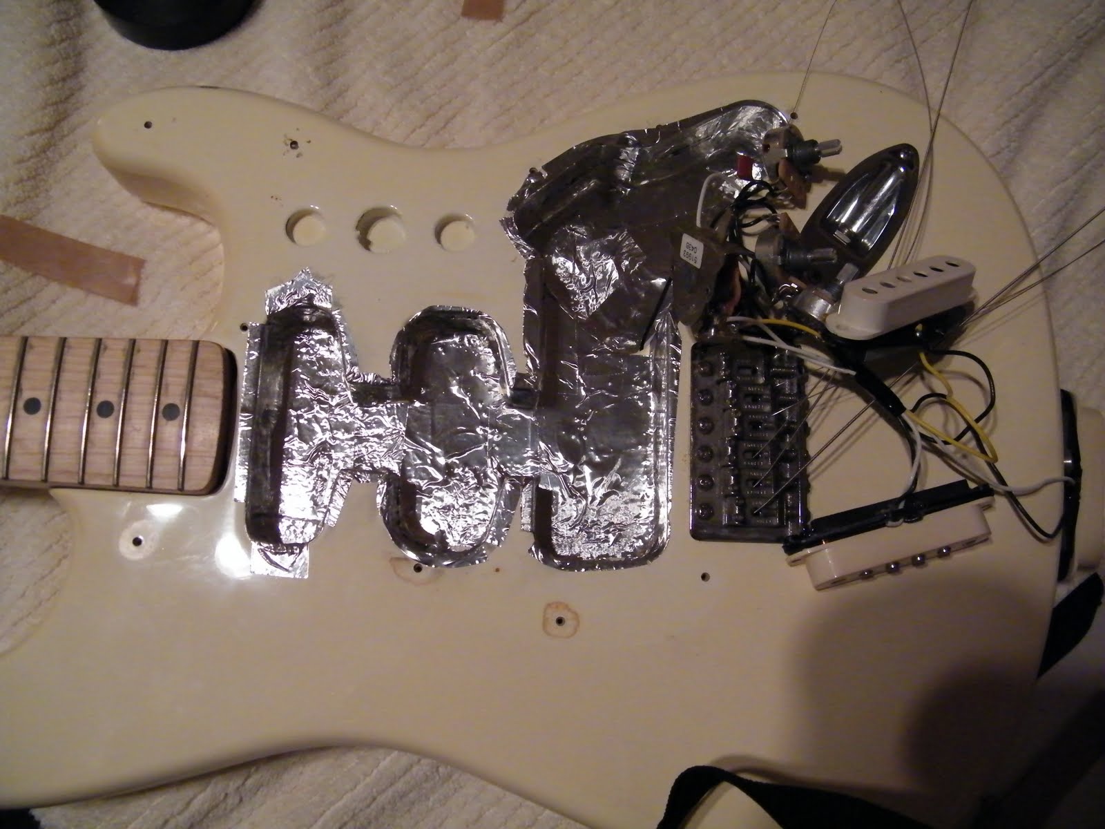 Guitar Geekin Stray Strat Strut. Shielding a Stratocaster