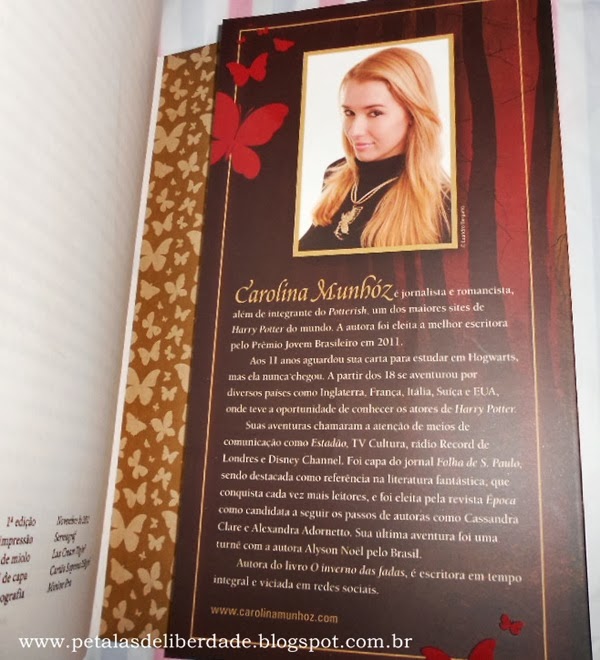 Sobre a autora Carolina Munhóz, livro "A Fada", Fantasy - Casa da Palavra Sobre a autora, livro A Fada, Carolina Munhóz, Fantasy - Casa da Palavra