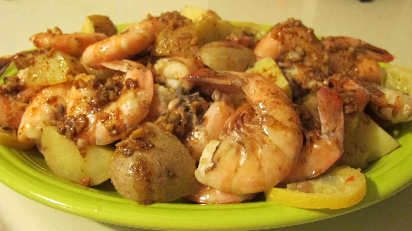 Everybody's Honey Cajun Shrimp Boil with Spicy Garlic Butter Sauce