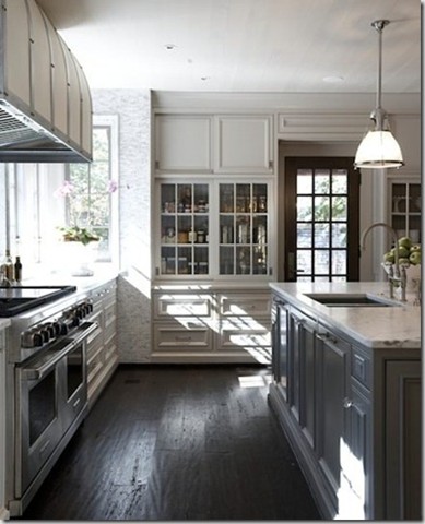 Kitchens With Cream Colored Cabinets