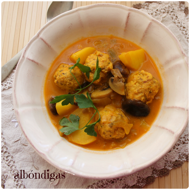 Albóndigas Con Setas Y Champiñones
