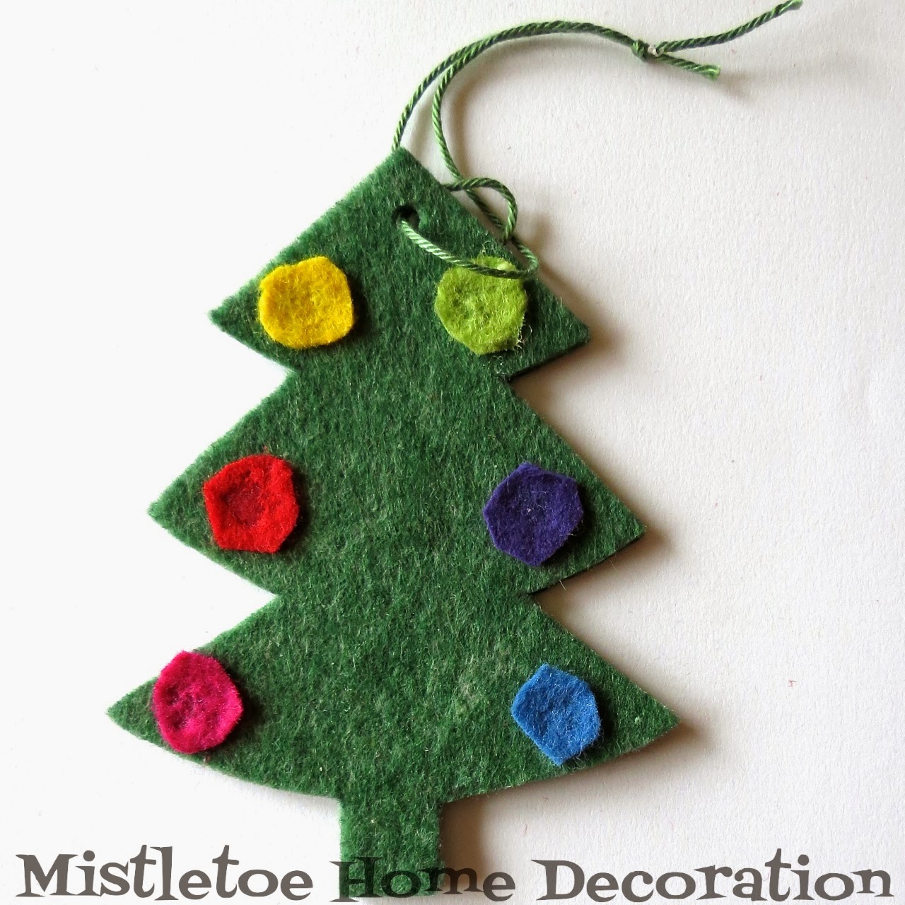 Mistletoe Home Felt Christmas tree for children