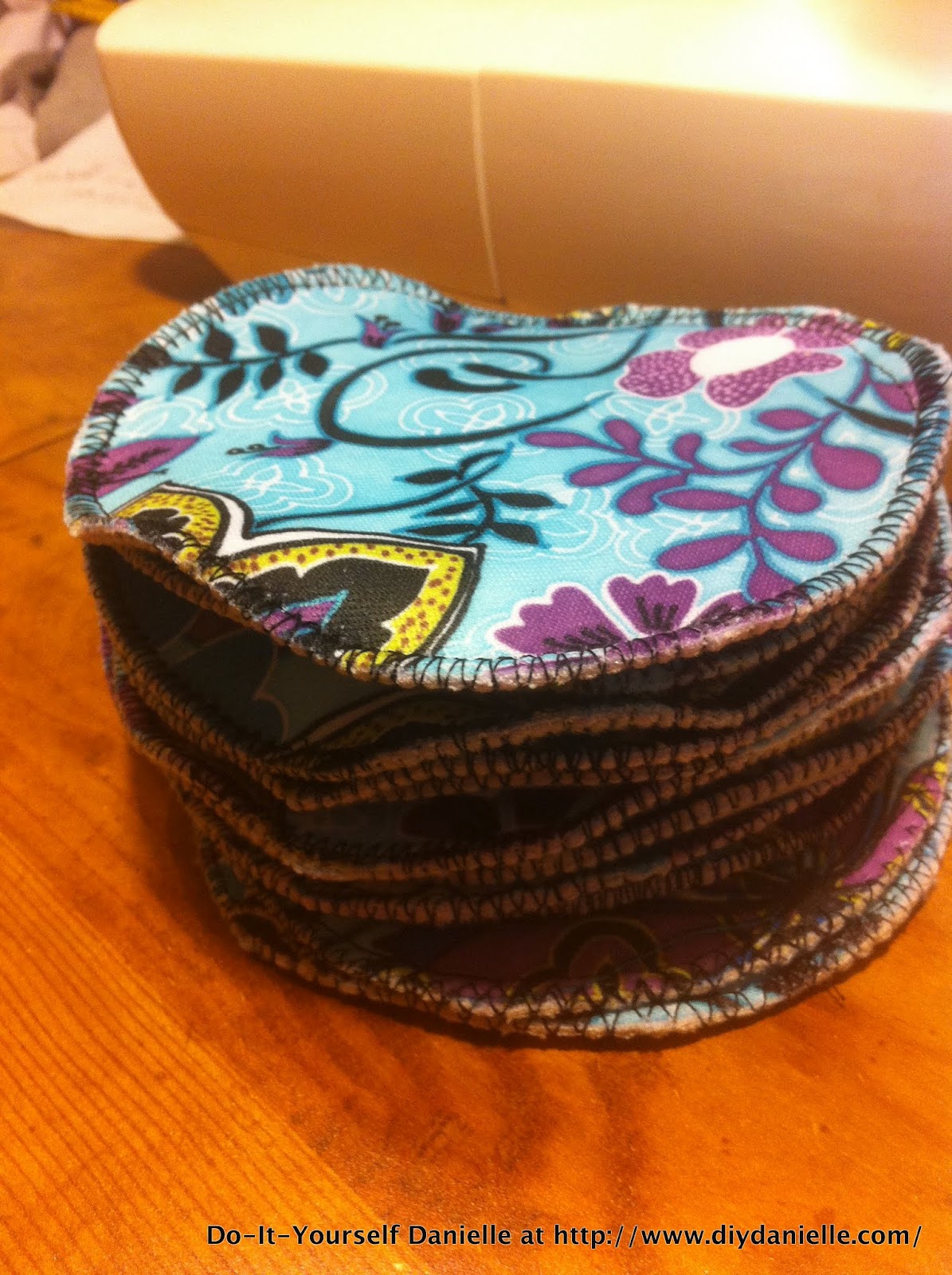 DoItYourself Danielle DIY Nursing Pads (without a serger)