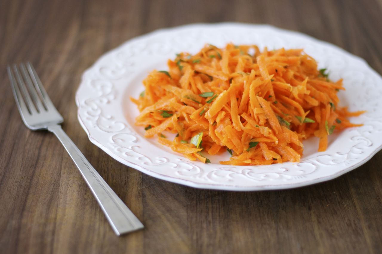 Simple French Carrot Salad Craving Greens
