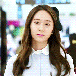 hate me  but be by my side ( my fanfic ) Krystal+Jung+f%28x%29+Heirs+Beauty+GIF+%285%29