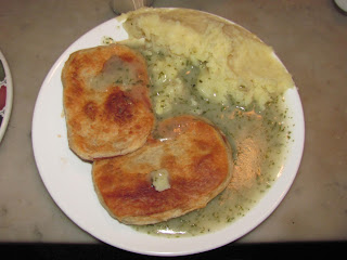 Traditional London Pie and Mash Review