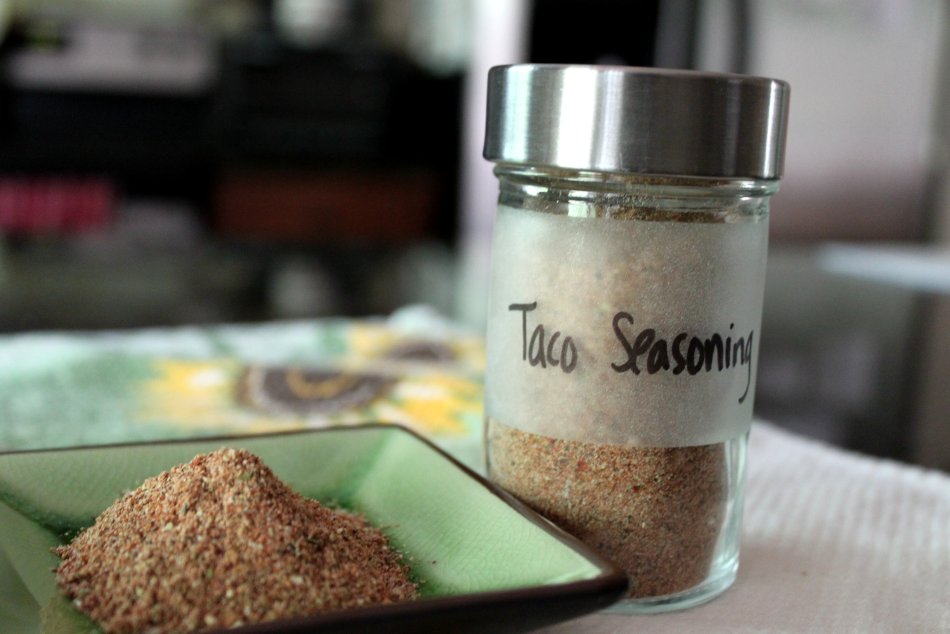 A Teaspoon and A Pinch Make it From Scratch Taco Seasoning Mix