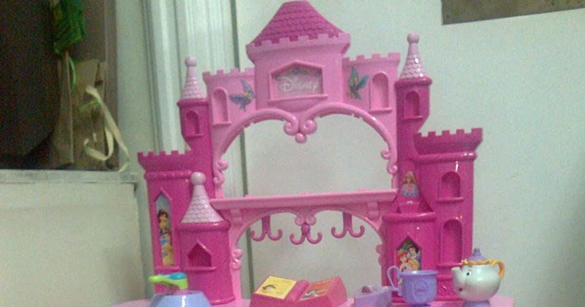 disney princess deluxe talking kitchen