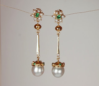 18k and 22k yellow gold earrings with South Sea pearls