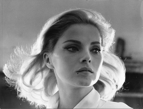 Virna Lisi - Photo Colection