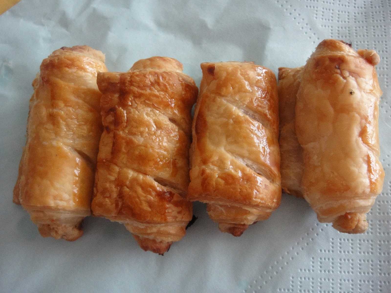 Redcurrant Puff