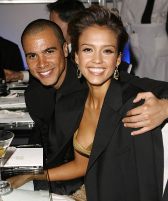 Jessica Alba is Expecting Baby jessica alba images. Jessica Alba is Expecting Baby