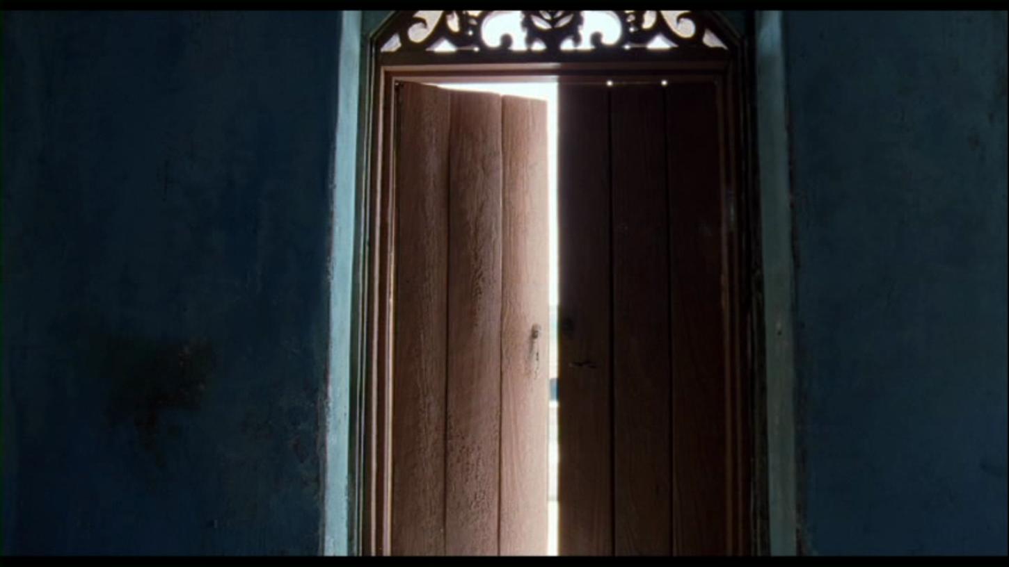 http://1.bp.blogspot.com/-8aeHa2KobaI/T6jRe_aPwQI/AAAAAAAAAn8/CSv17V9R0Ec/s1600/Cinelists-+The+Tree+of+Life-+Terence+Malick-+Brad+Pitt-+Sean+Penn+(28).jpg