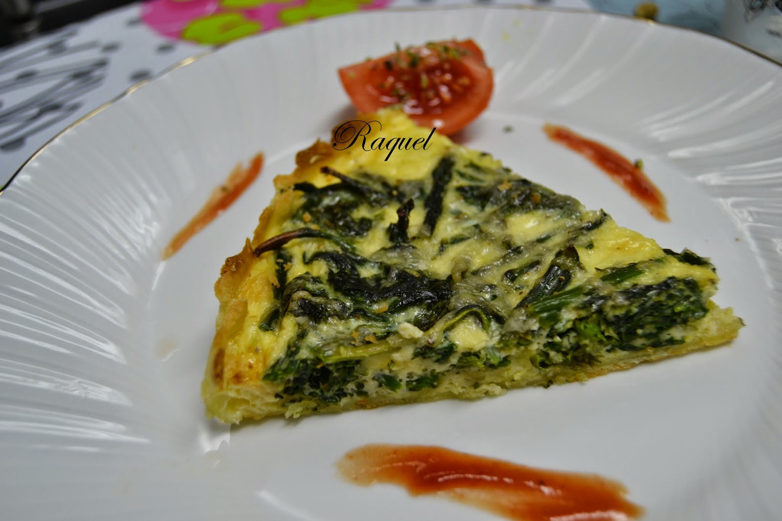 Quiche Dúo De Espinacas Con Espárragos Y Cuatro Quesos Con Roquefort
