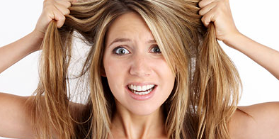 5 Dampak Buruk Yang Akan Terjadi Akibat Pelurusan Rambut Secara Paksa