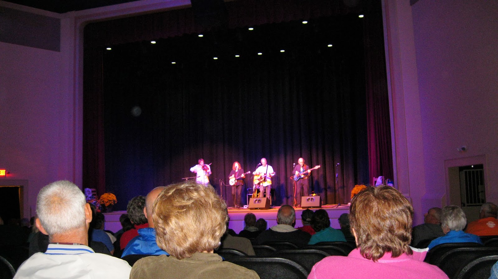Lee County Virginia Stop 18 Lee Theatre in Pennington Gap