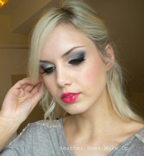 4 Ways to Get Smoky Eyes With Makeup - How