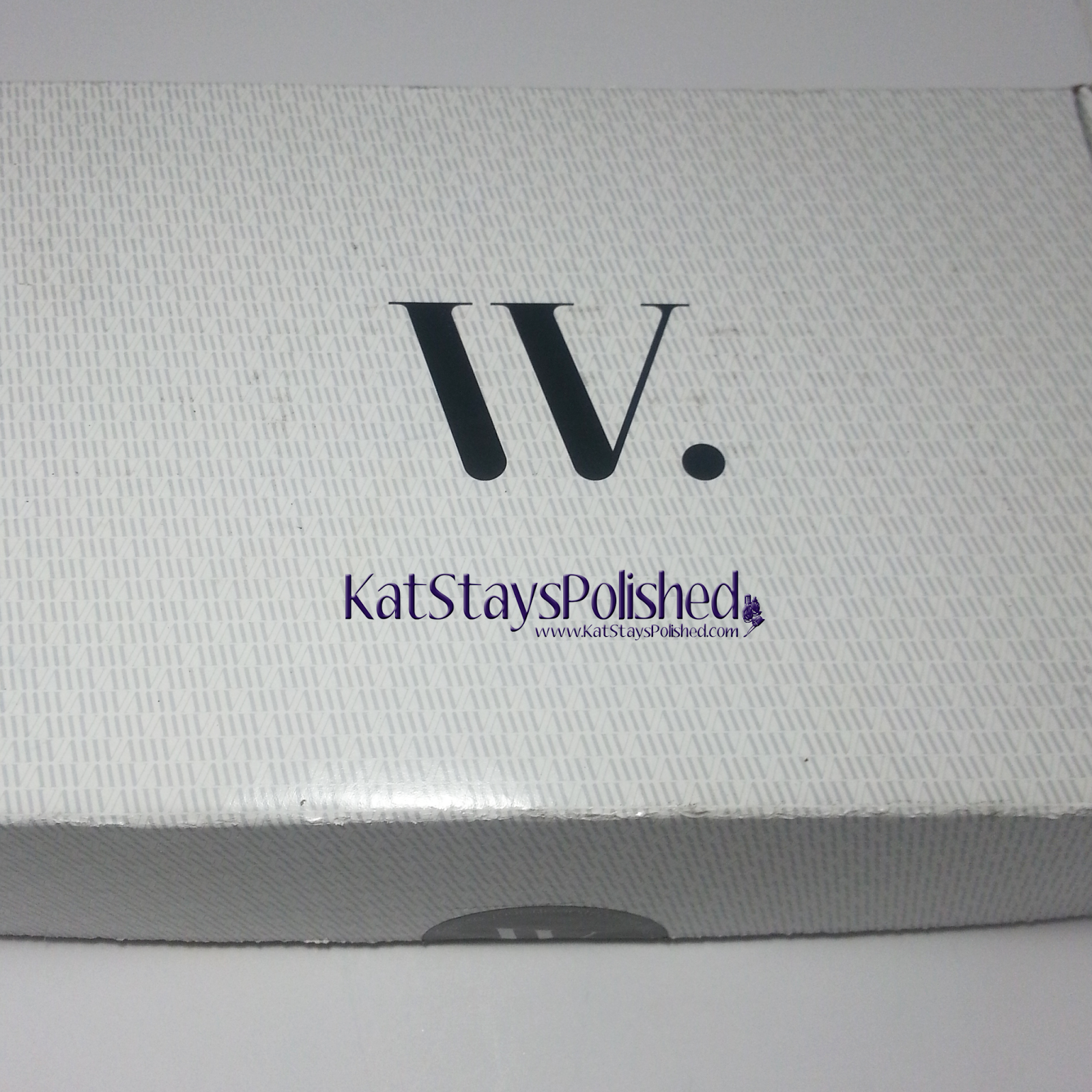 Wantable August 2014 Accessories | Kat Stays Polished