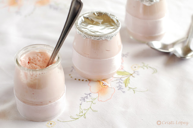 Mousse de yogur de fresas