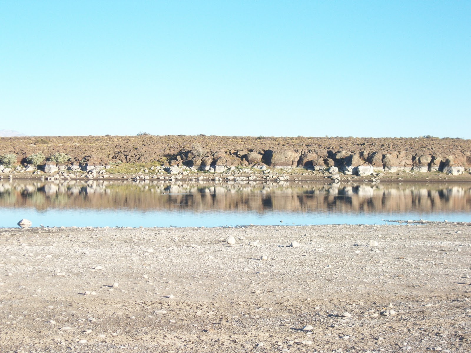 Zapala Turismo Caminata a la Laguna del Toro y Laguna Negra