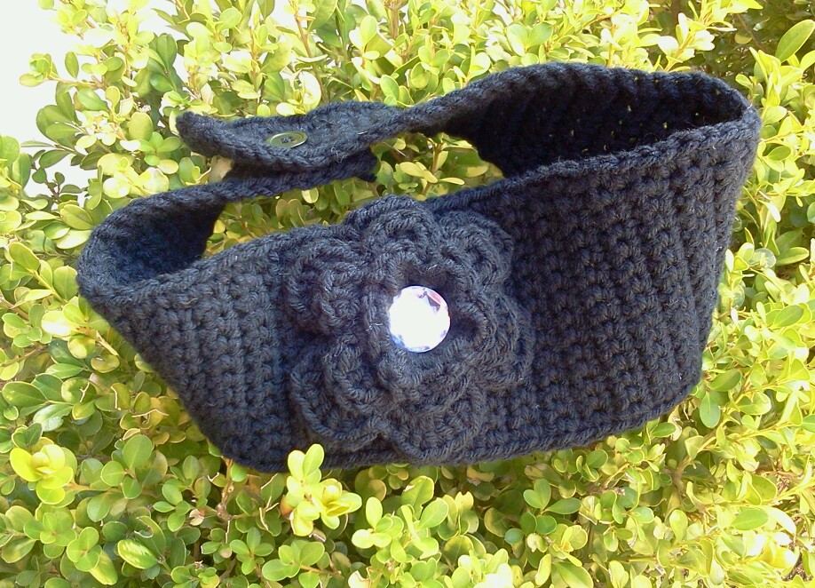 Sincerely, Ree Crochet Flower Ear Warmer