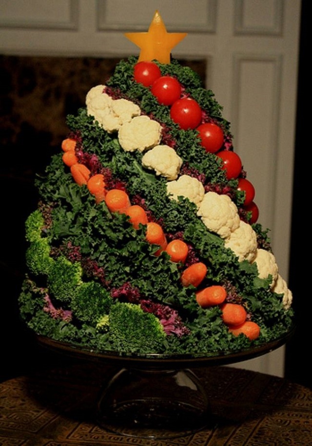 10 creative christmas veggie trays goods home design 10 creative christmas veggie trays goods home design