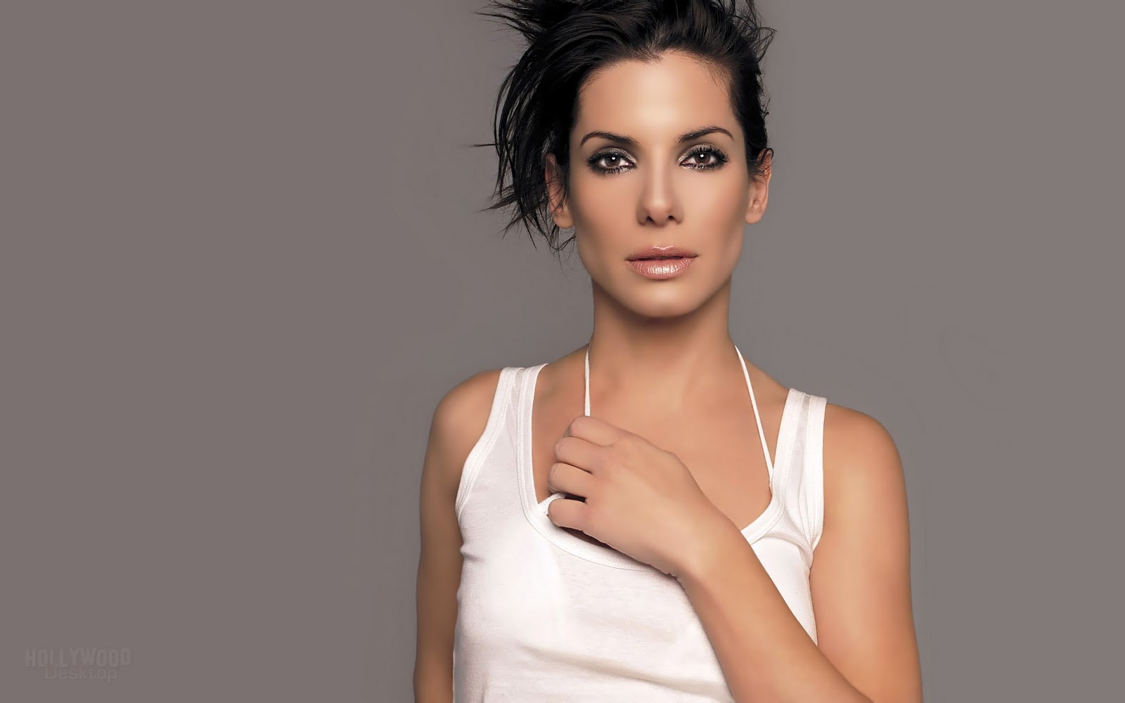 Sexy photos of sandra bullock