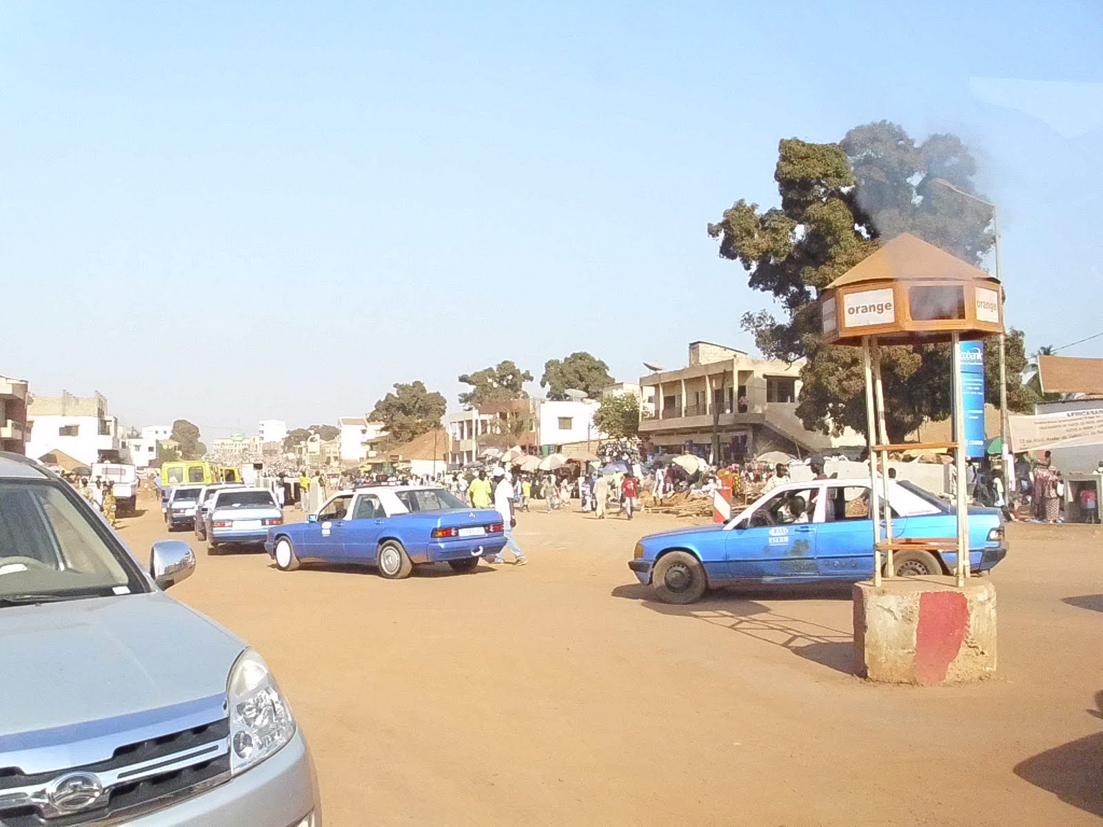 ALIN' LI GuinéBissau Conhecendo a capital Bissau