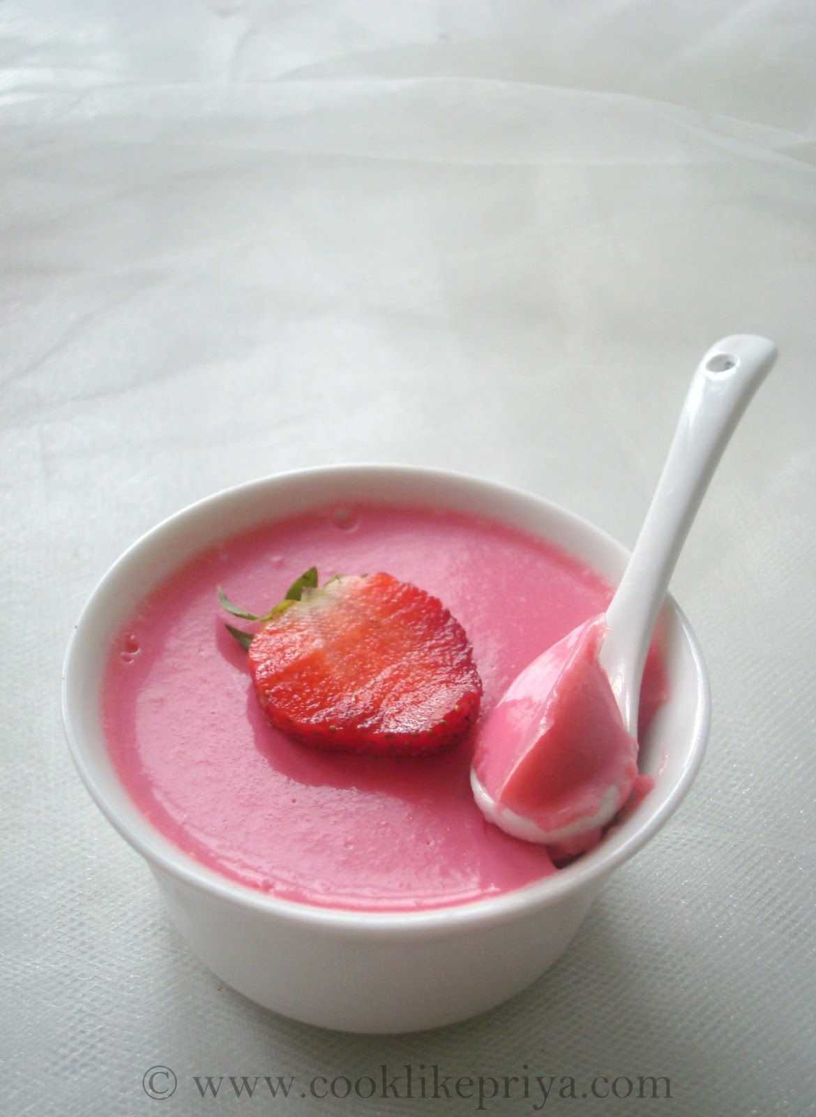Cook like Priya Eggless Strawberry Pudding Strawberry Condensed milk