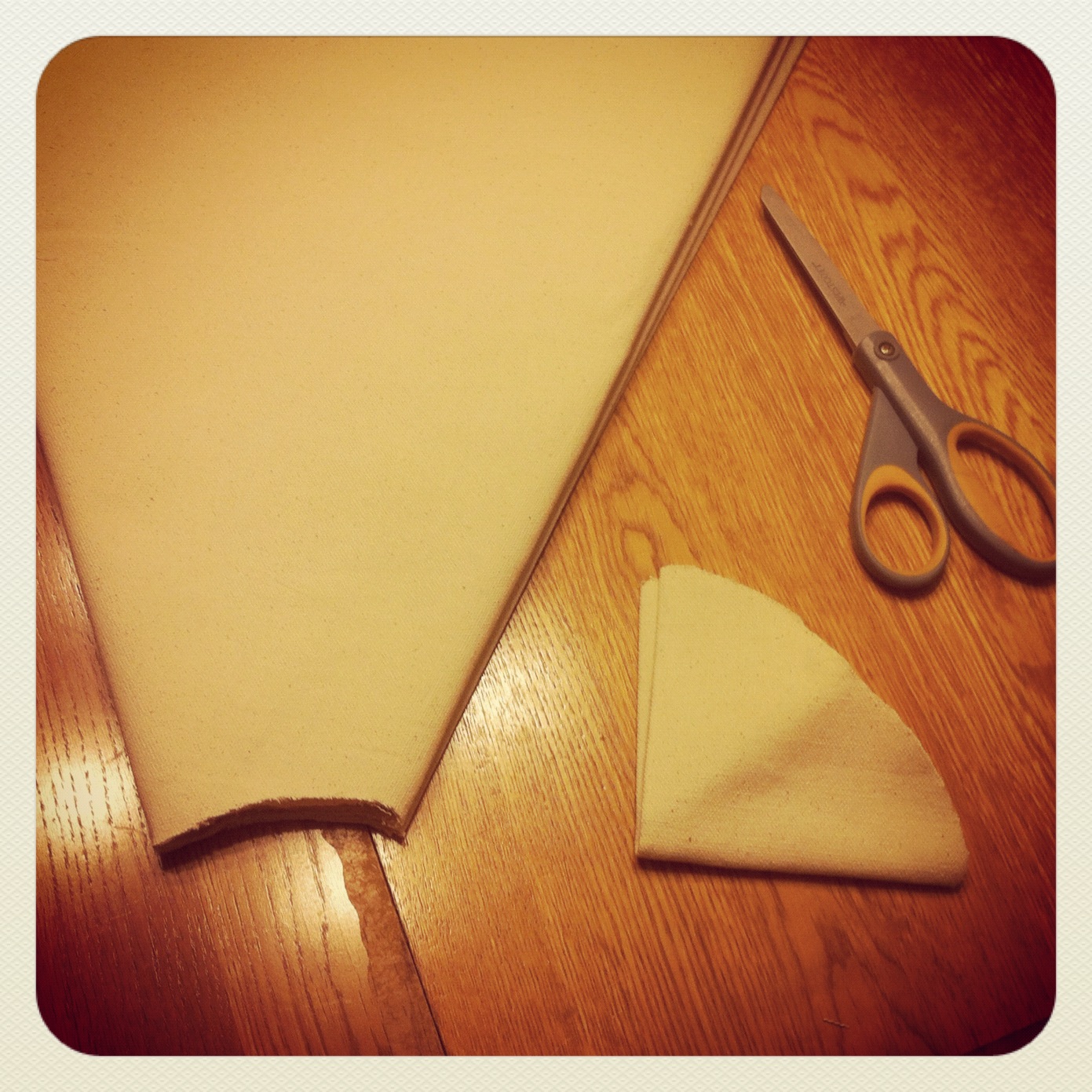 Sweet Blessings Ruffled Tree Skirt Tutorial and GIVEAWAY!