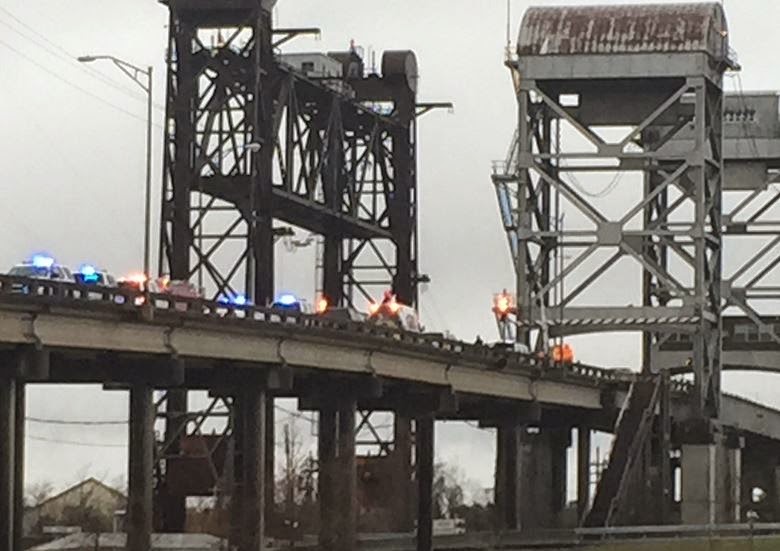 MEC&F Expert Engineers FATAL CAR ACCIDENT ON BELLE CHASSE BRIDGE IN