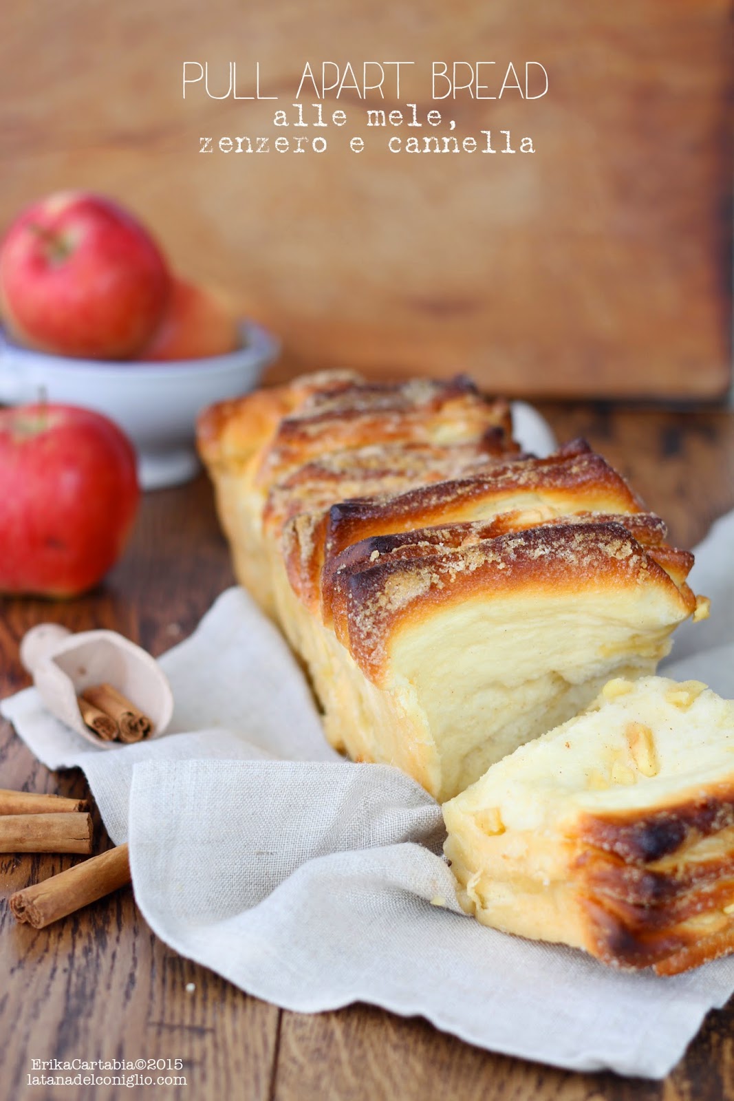 Pull apart bread alle mele, zenzero e cannella