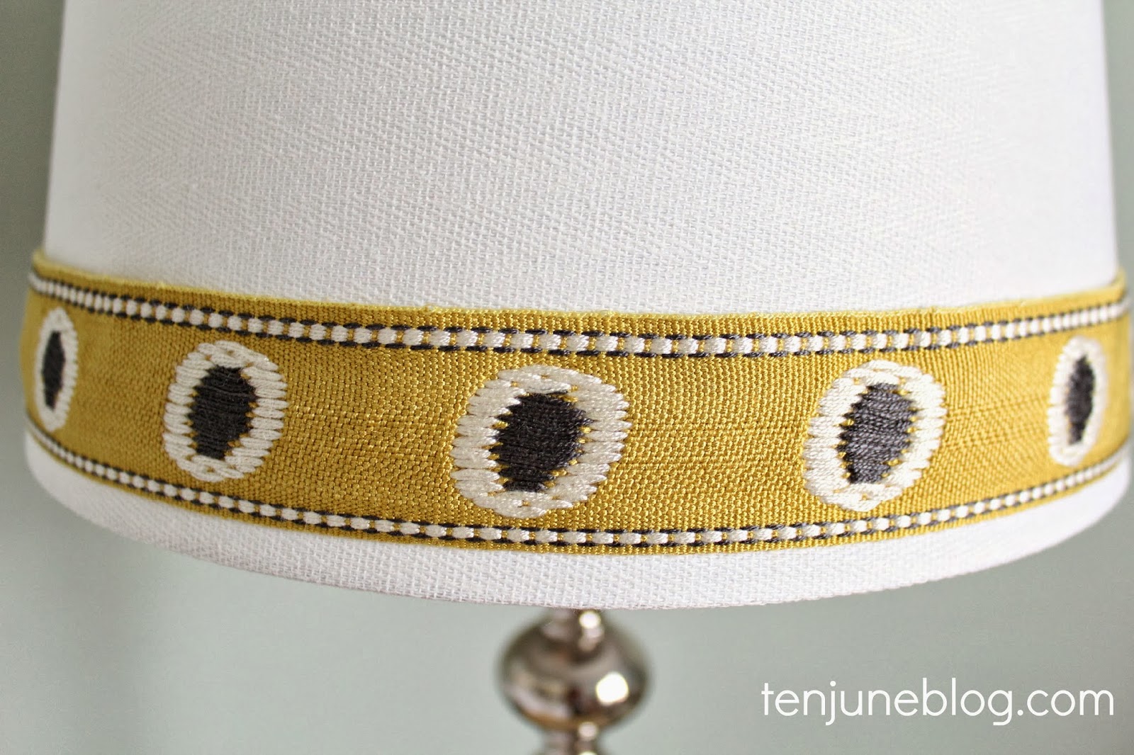 Ten June Put A Little Trim On It A Lampshade Makeover