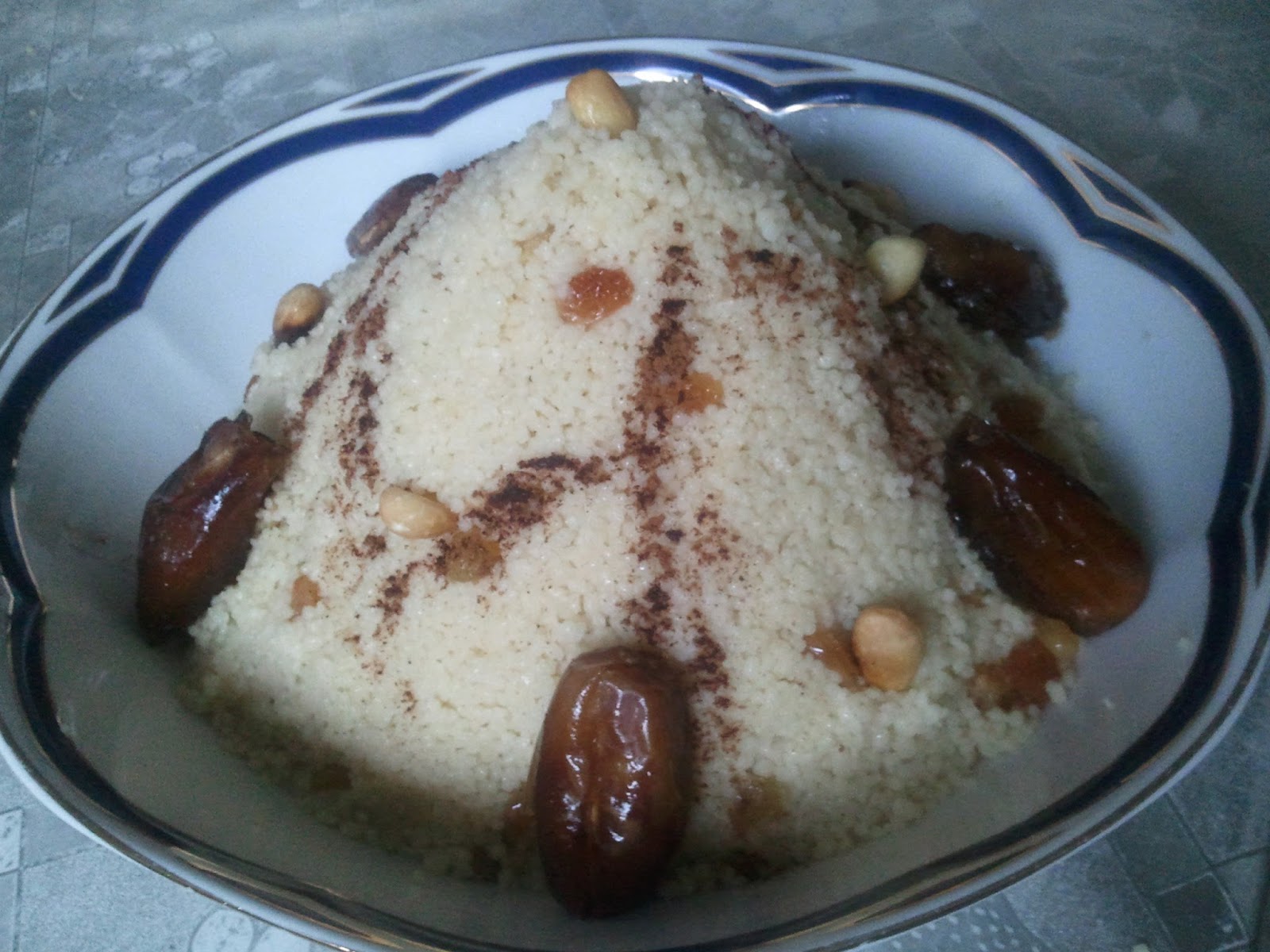 Moohia Cuisine ! Sefa (Couscous sucrésalé)