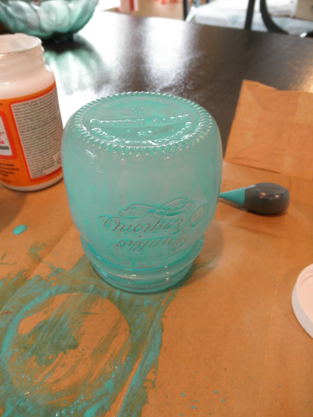 It's a Wonderful DIY Add Color to Glass Mason Jar