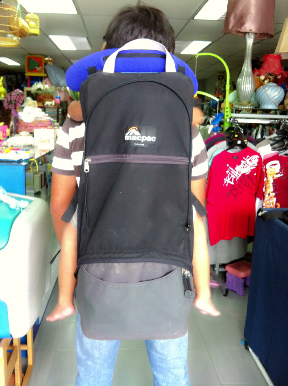 macpac vamoose child carrier