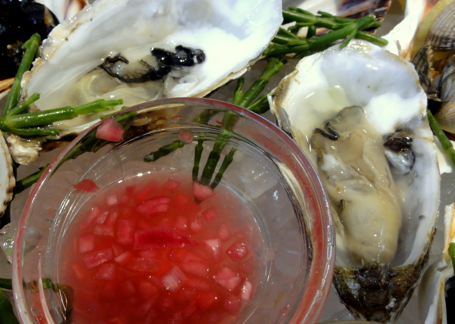 TRAVEL AND LIFESTYLE DIARIES Fruits de Mer at The Seafood Bar in