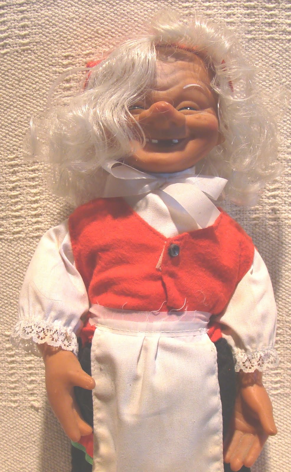 arne hasle nisse dolls
