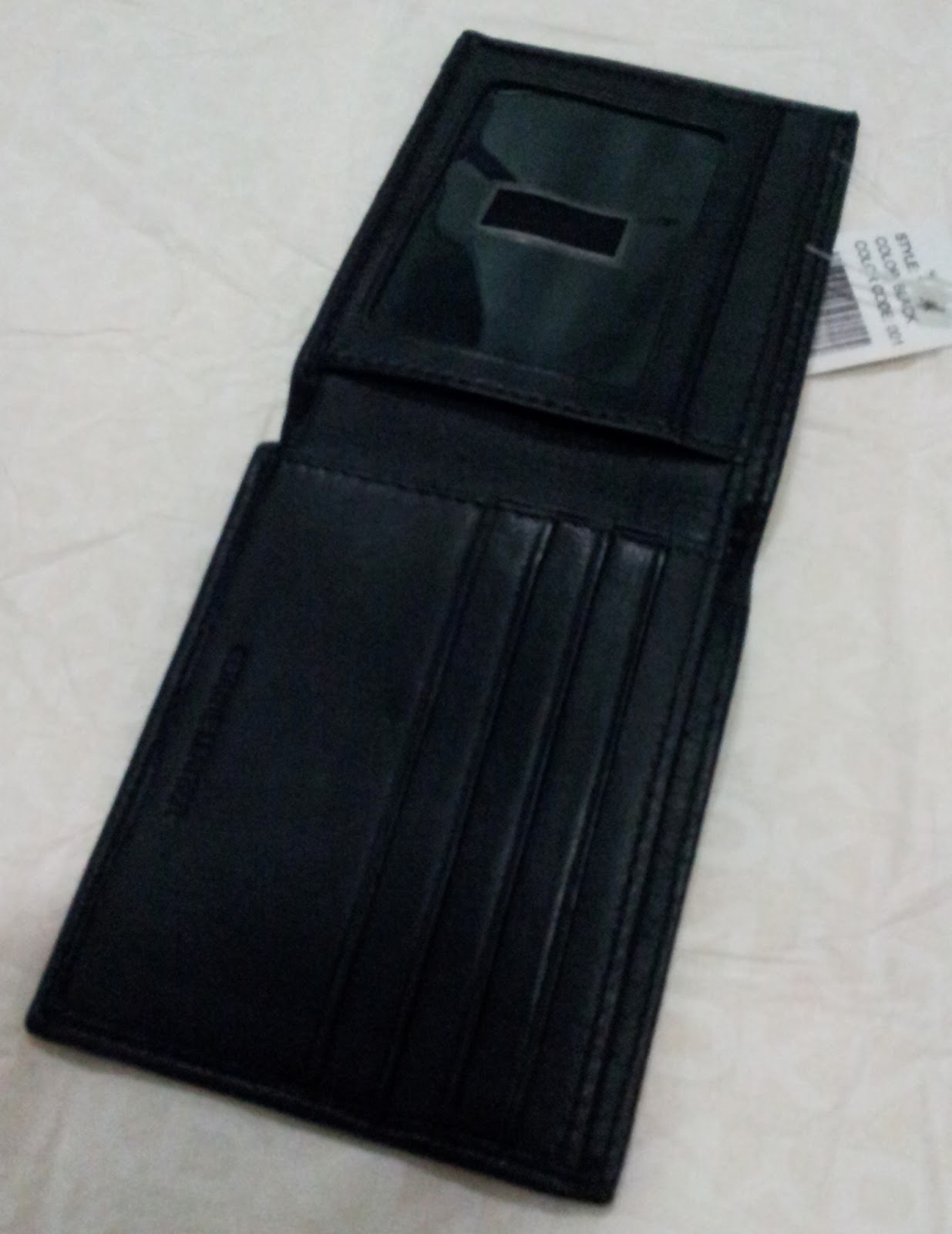 PrettyTreasure2u DKNY Slim Bifold Leather Wallet for Men