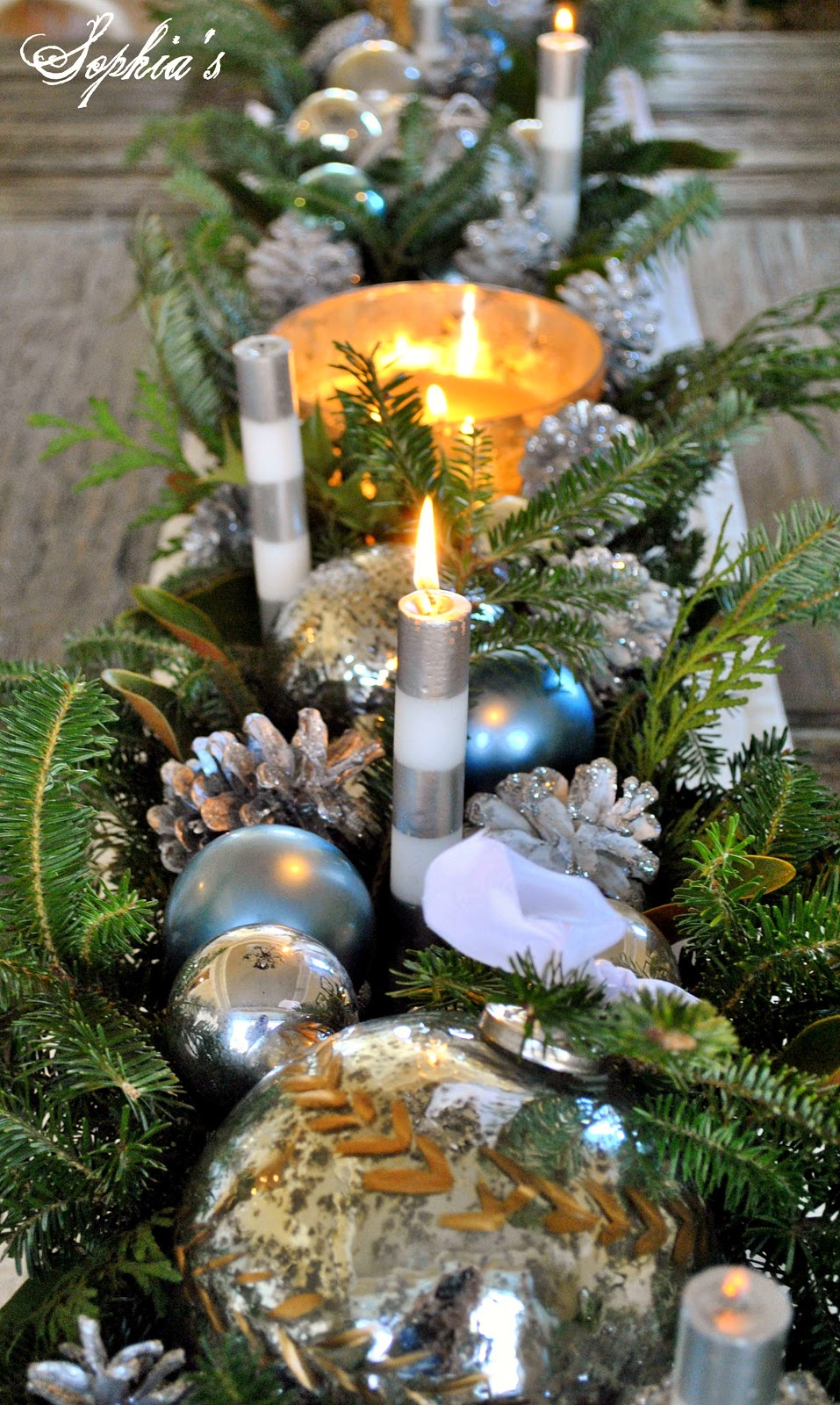 Sophia's: An Easy Christmas Centerpiece