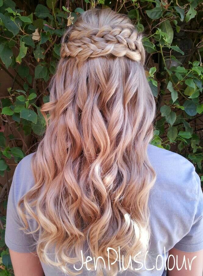 10 Great Braid Hairstyles for Brides - Lots of love, Susan