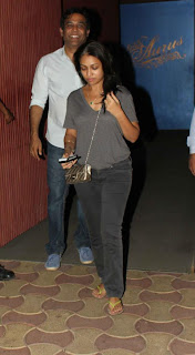  Arjun Rampal & Suzanne at the screening 'Iron Man 3'