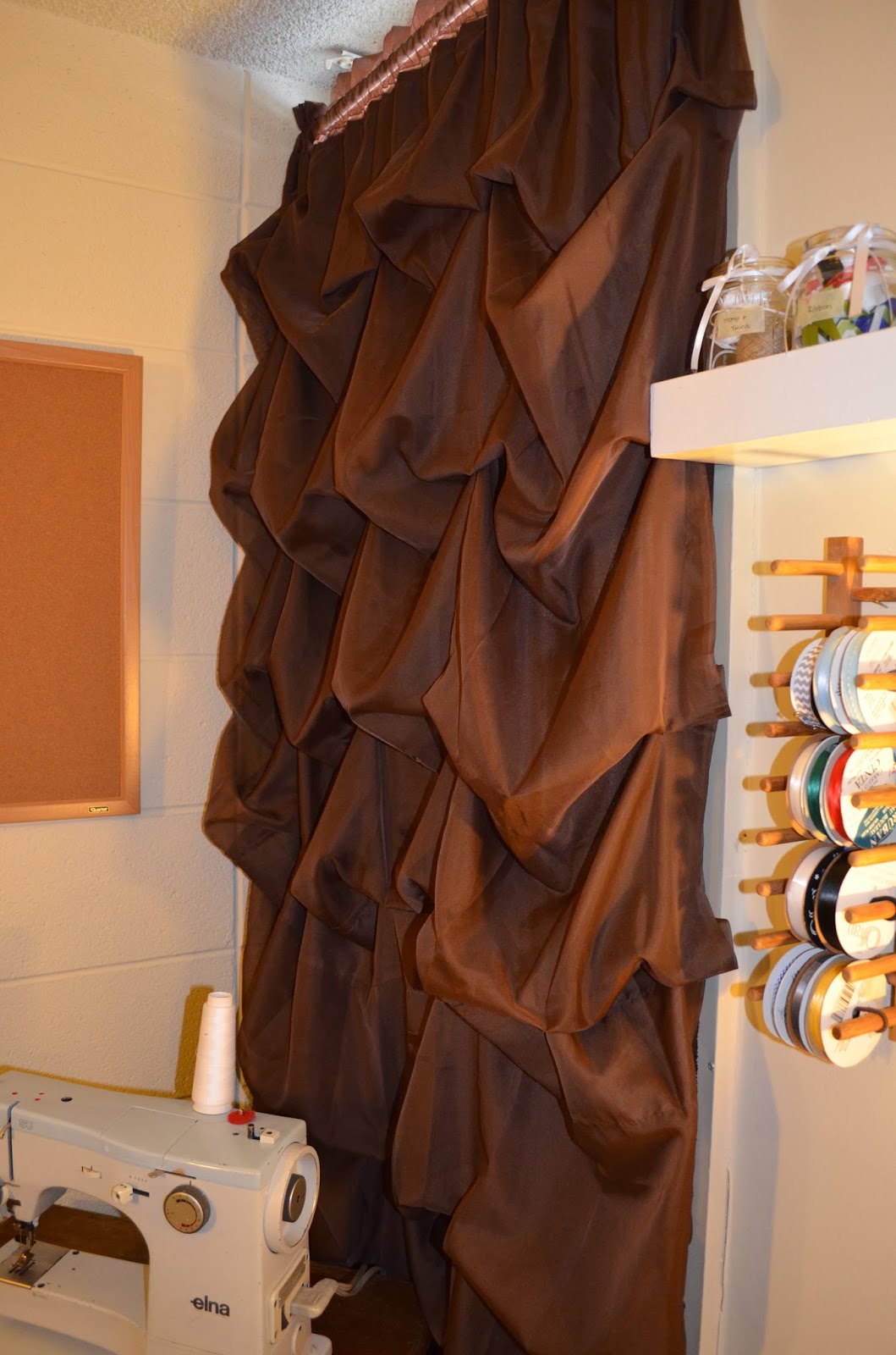 i K.A.N. craft Curtains!