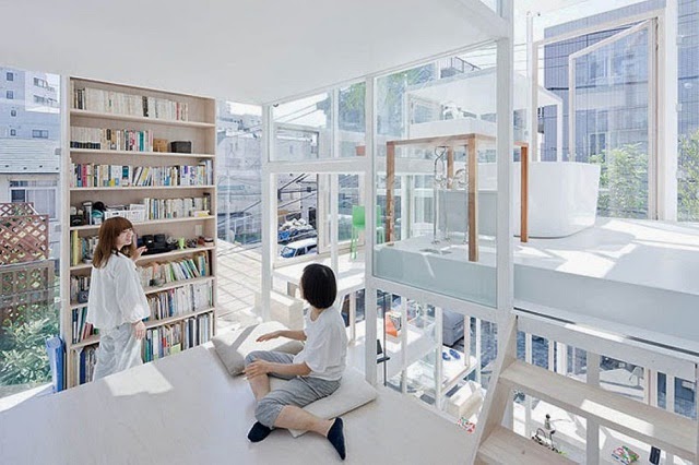 Crazy Transparent House in Japan