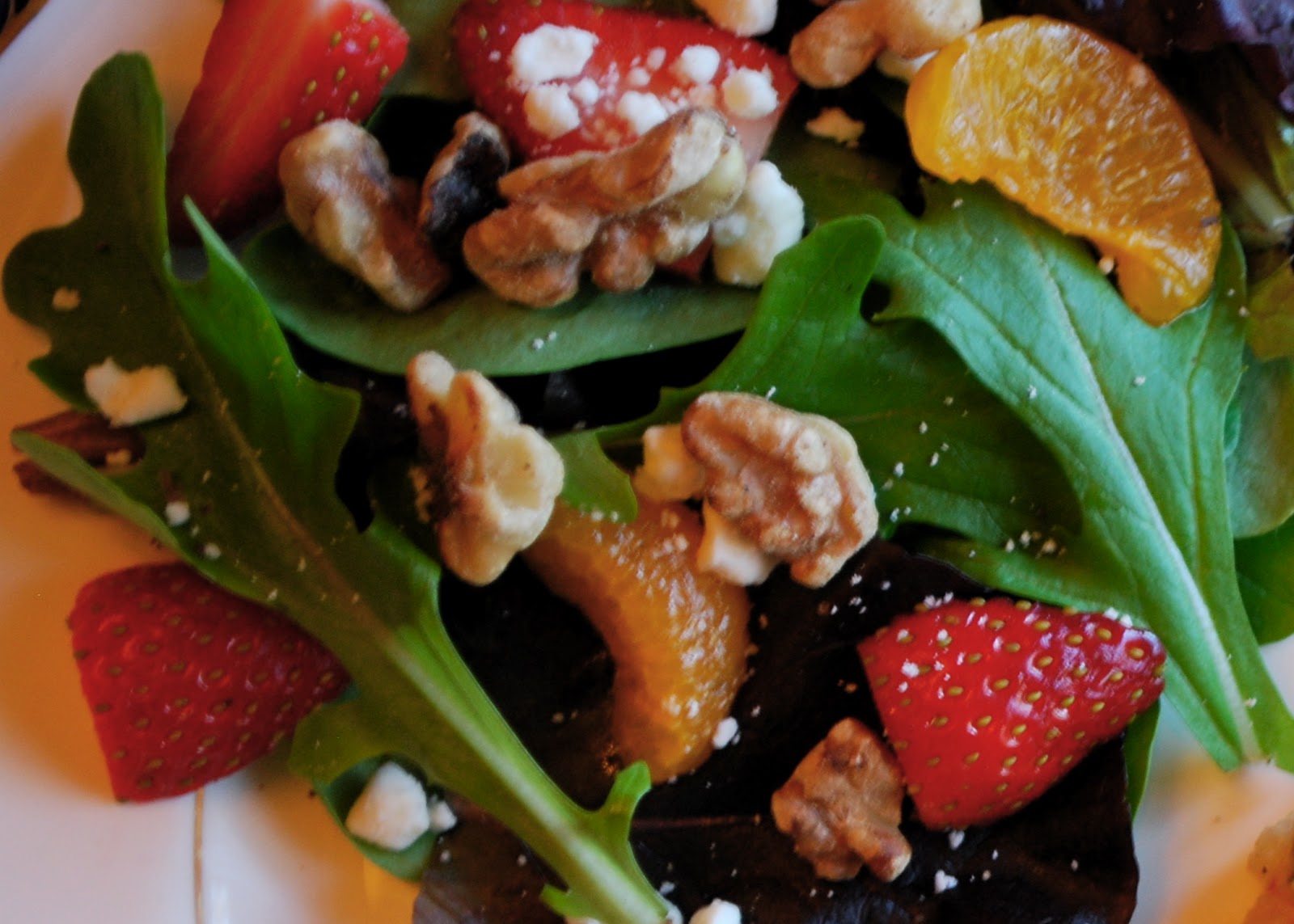 spinach salad with mandarin oranges and walnuts