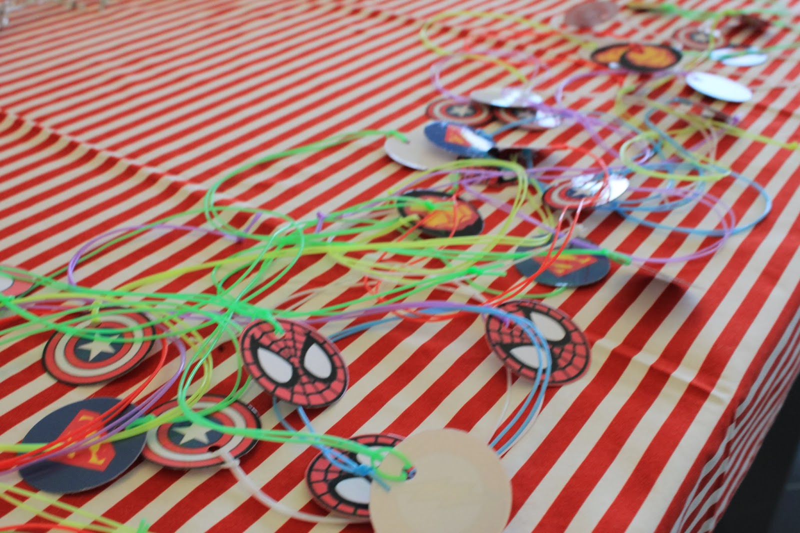 e v e n t i c o n a m o r e compleanno supereroi